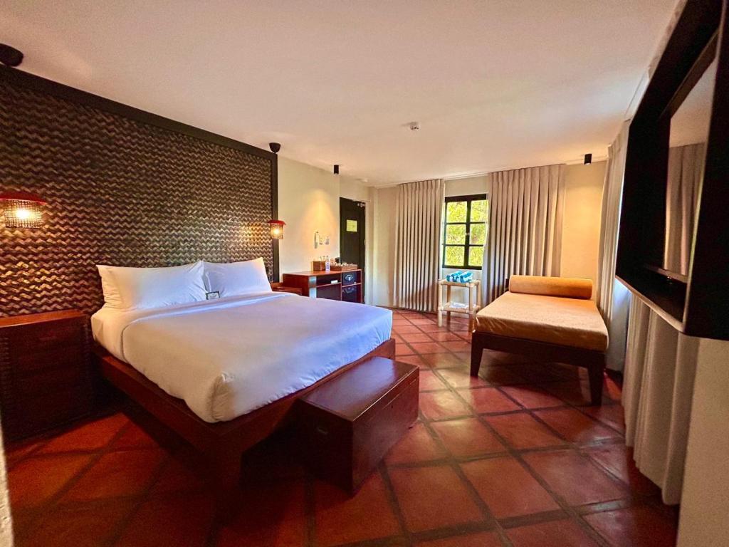 Room 1