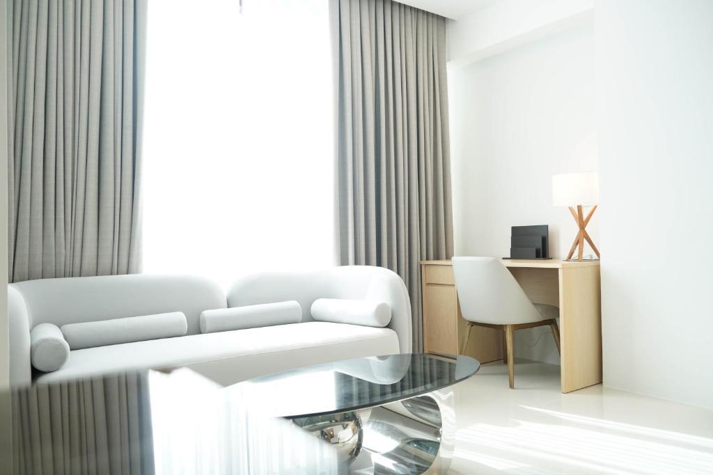 Room 1