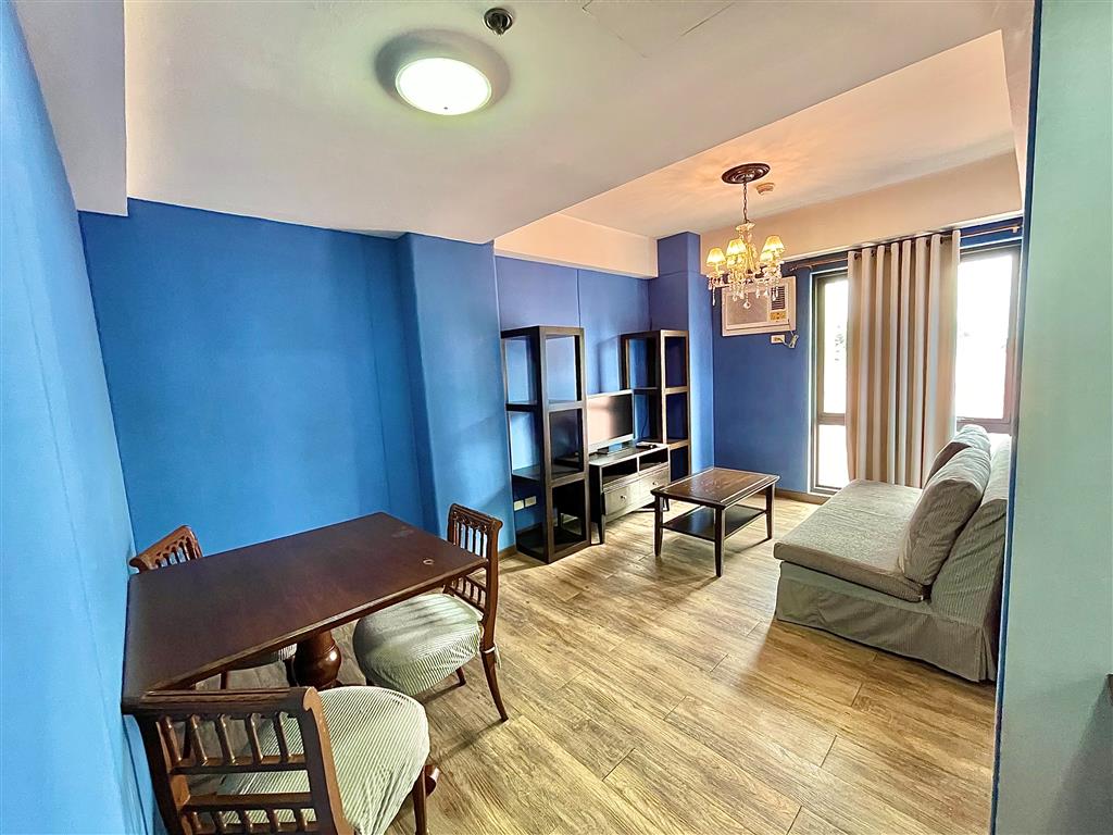 Room 1