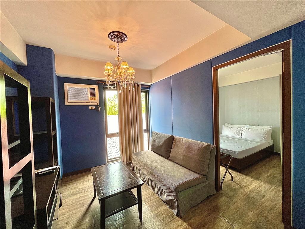 Room 1