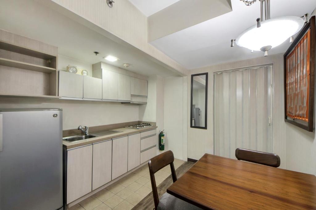Room 1