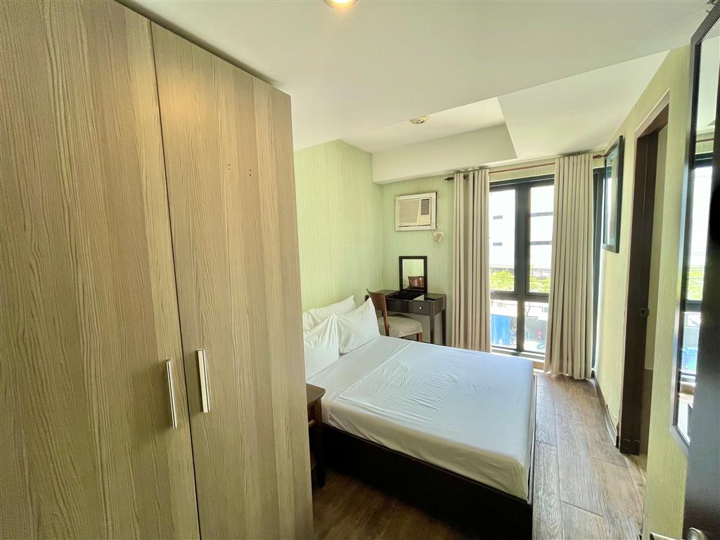 Room 1