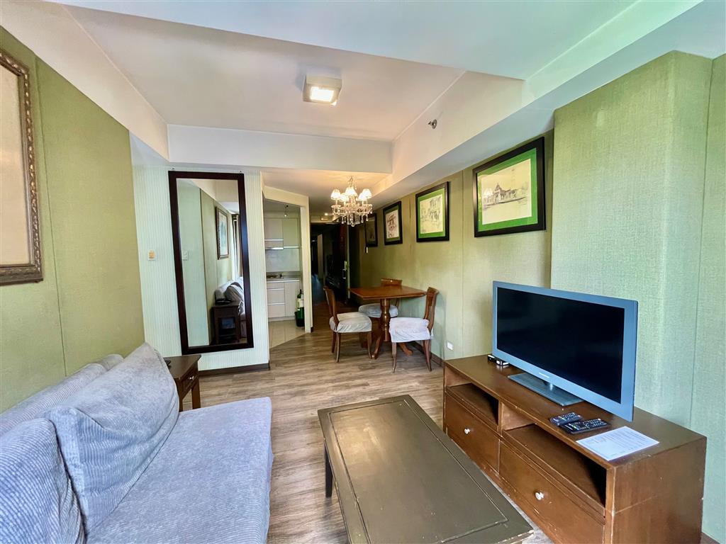 Room 1
